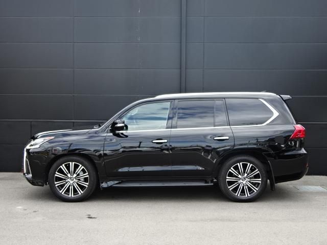 Lexus LX 2020-10 18628-6