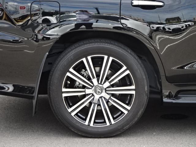 Lexus LX 2020-10 18628-8