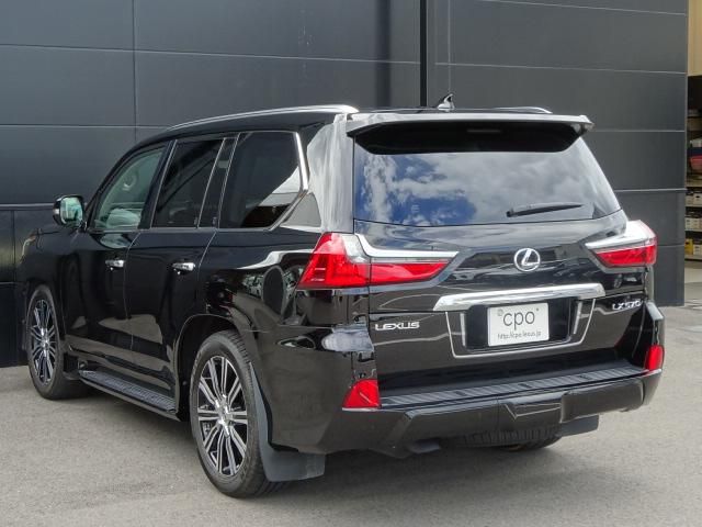 Lexus LX 2020-10 18628-4