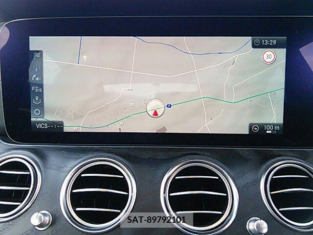 Mercedes Benz E-CLASS 2020-05 205103-22