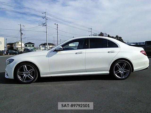 Mercedes Benz E-CLASS 2020-05 205103-5