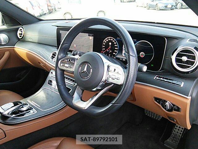 Mercedes Benz E-CLASS 2020-05 205103-8