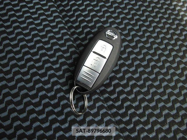 Nissan NOTE 2013-11 392915-22