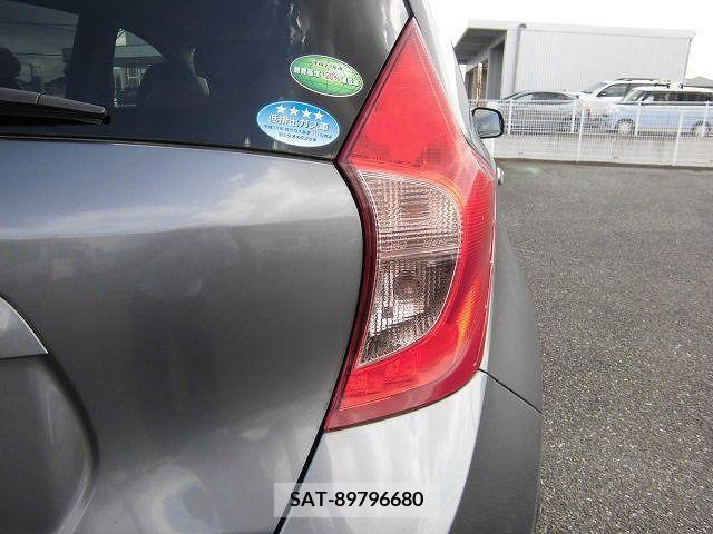 Nissan NOTE 2013-11 392915-5