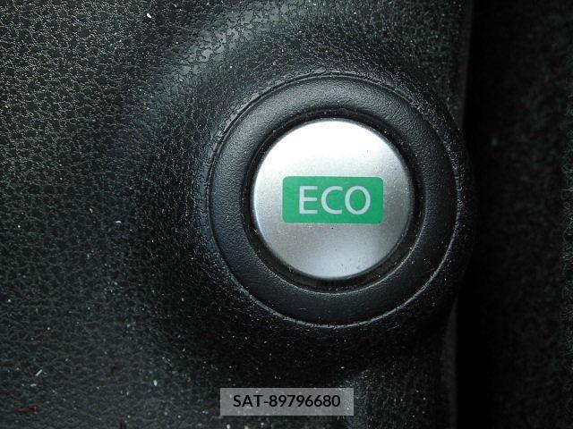 Nissan NOTE 2013-11 392915-15