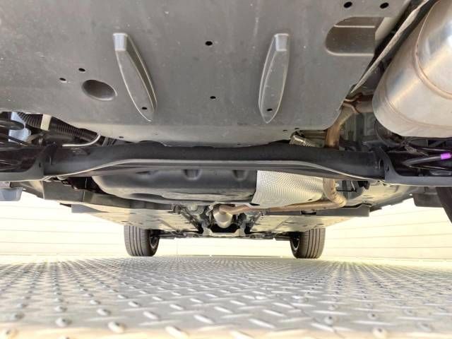 Toyota YARIS CROSS 2021-08 25069-18