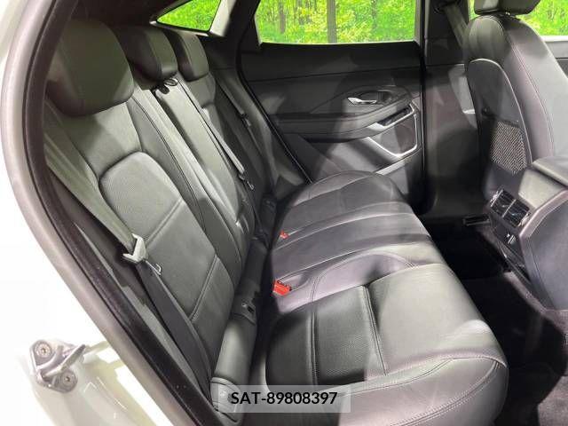 Jaguar E-PACE 2019-06 273516-12