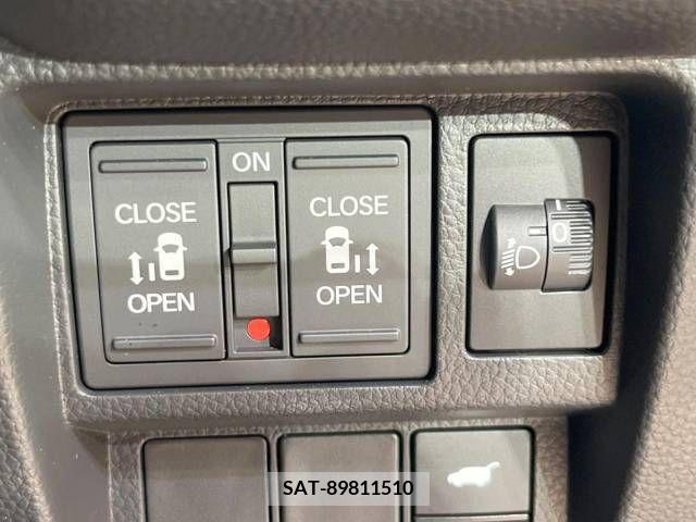 Honda STEP WGN 2022-05 286127-4