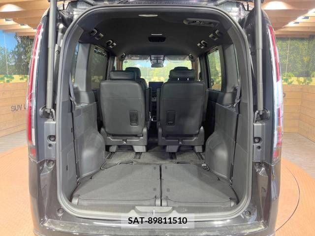 Honda STEP WGN 2022-05 286127-11
