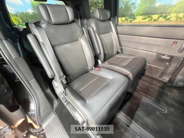 Honda STEP WGN 2022-05 286127-9