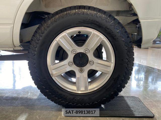 Suzuki JIMNY 2007-04 306090-23