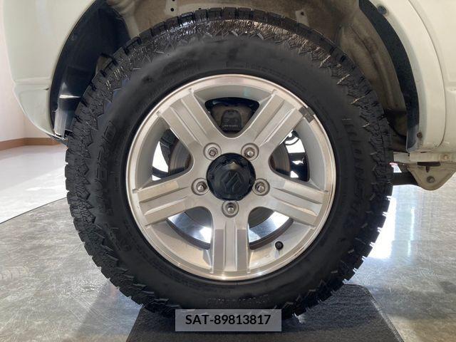 Suzuki JIMNY 2007-04 306090-22