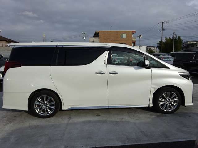 Toyota ALPHARD 2021-06 184206-11