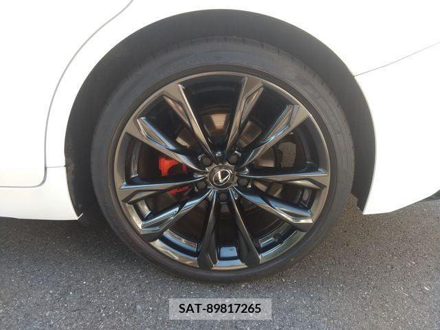 Lexus IS 2023-01 388348-14