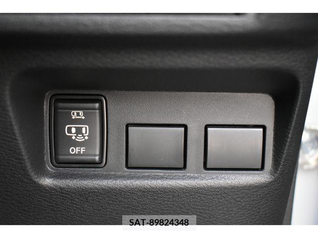 Nissan ROOX 2020-05 276088-9