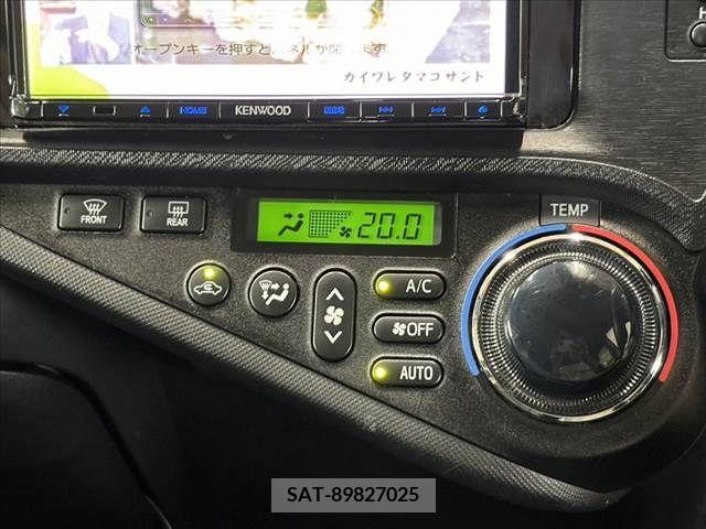 Toyota AQUA 2012-11 385221-6