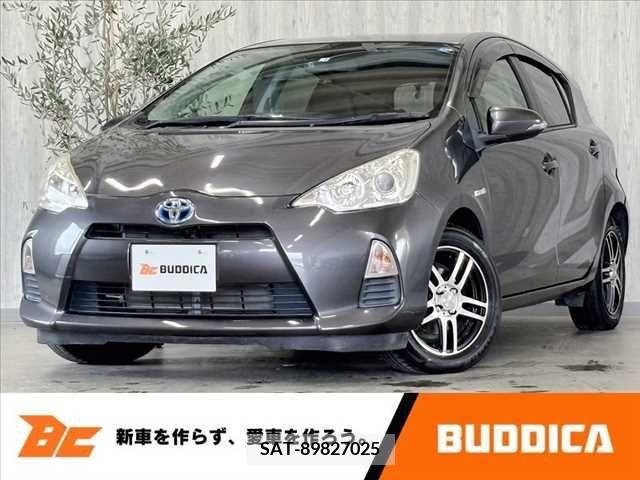 Toyota AQUA 2012-11 385221-0
