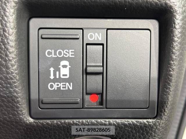 Honda N BOX CUSTOM 2019-08 279112-5