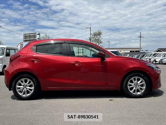 Mazda DEMIO 2015-08 327974-10