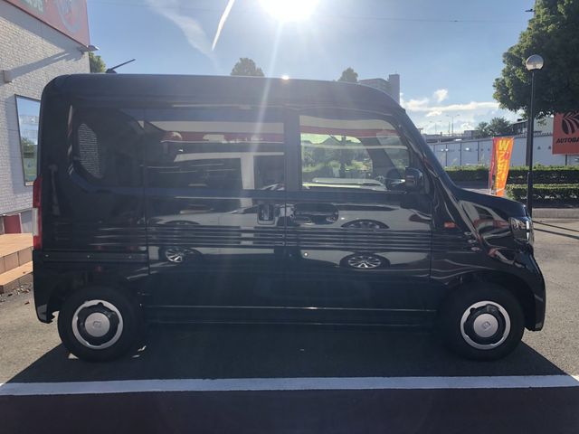 Honda N-VAN 2022-11 181008-4