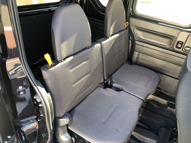 Honda N-VAN 2022-11 181008-15