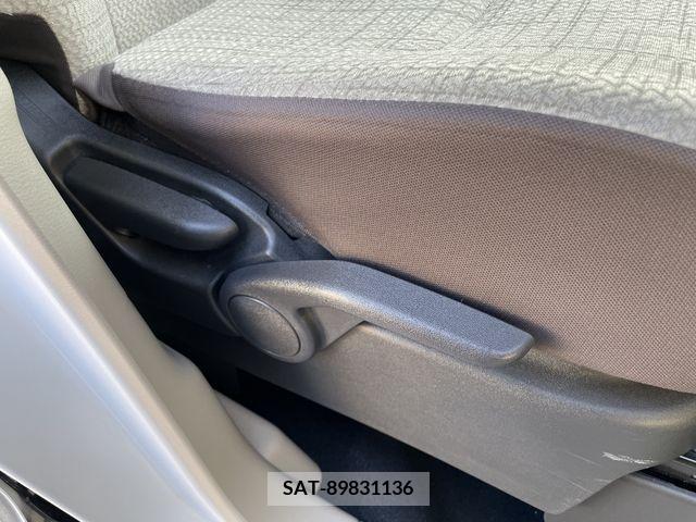 Nissan ROOX 2022-03 215962-13