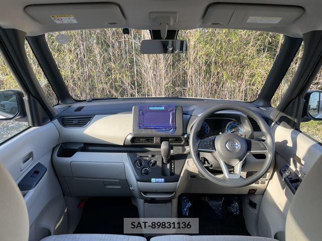 Nissan ROOX 2022-03 215962-1