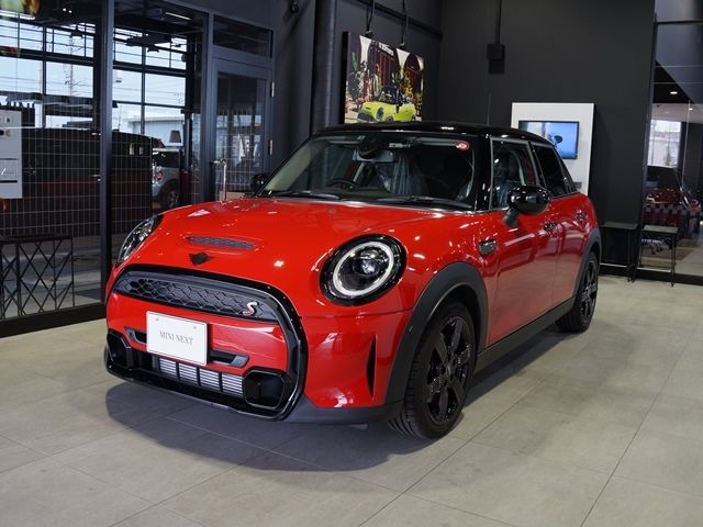 Bmw MINI 2022-08 4982-0