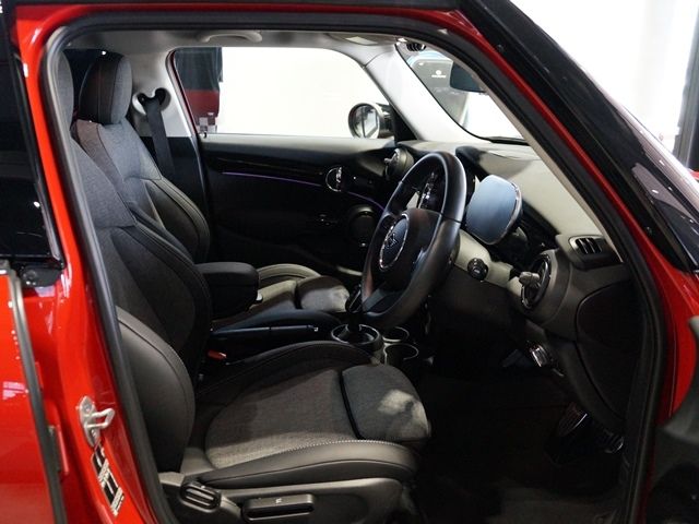 Bmw MINI 2022-08 4982-2