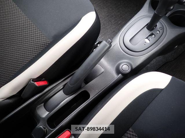 Nissan NOTE 2020-02 302461-24