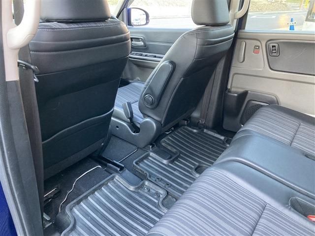 Honda FREED 2016-11 17585-18