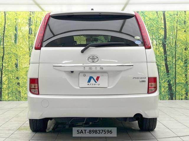 Toyota ISIS 2010-07 327463-15