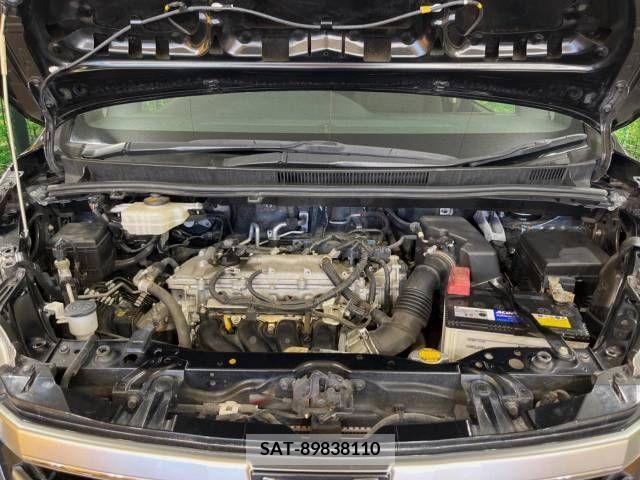 Toyota NOAH 2014-03 339478-19