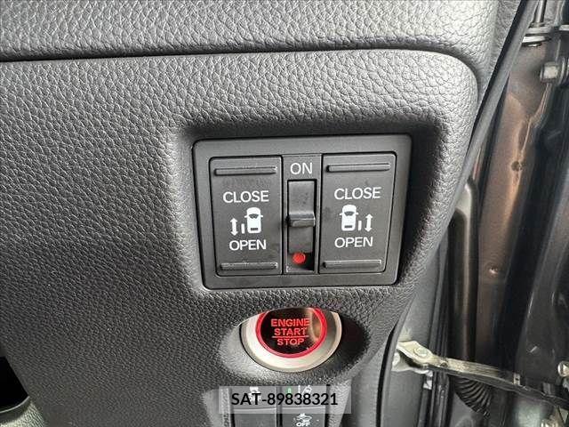 Honda N BOX CUSTOM 2017-08 335451-2