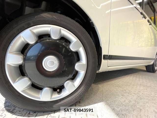 Daihatsu MOVE 2019-06 278112-13