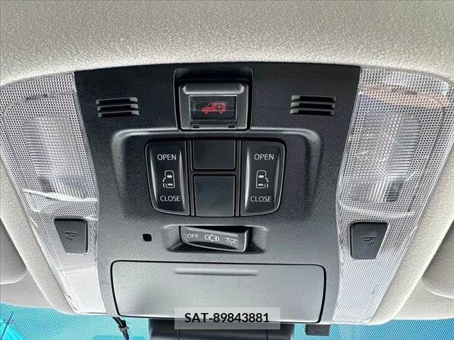 Toyota ALPHARD 2019-05 380719-3