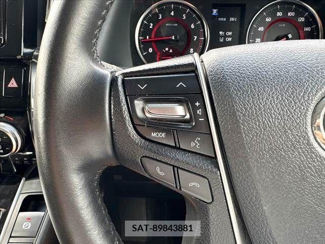 Toyota ALPHARD 2019-05 380719-23