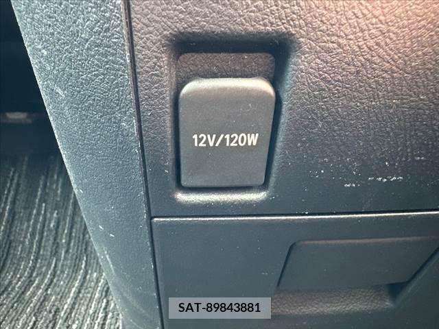 Toyota ALPHARD 2019-05 380719-21