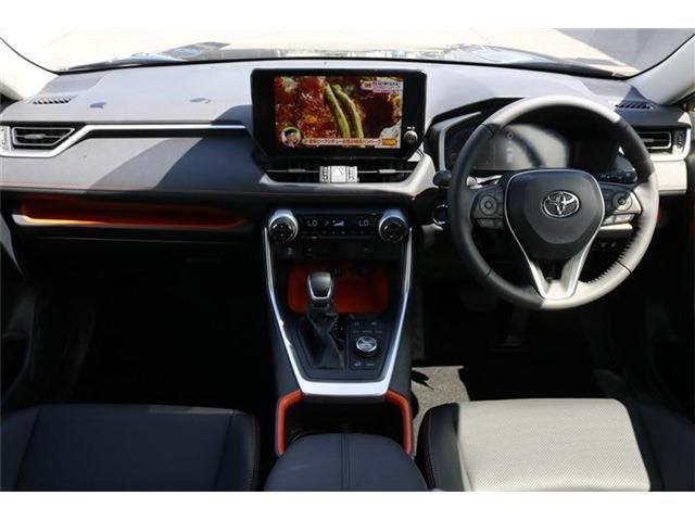 Toyota RAV4 2023-05 10716-3