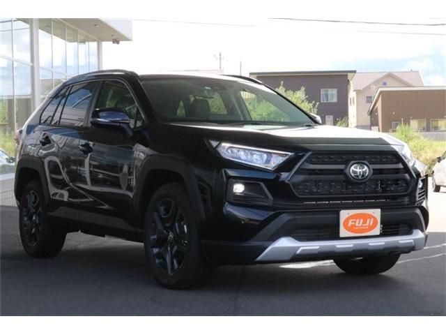 Toyota RAV4 2023-05 10716-2