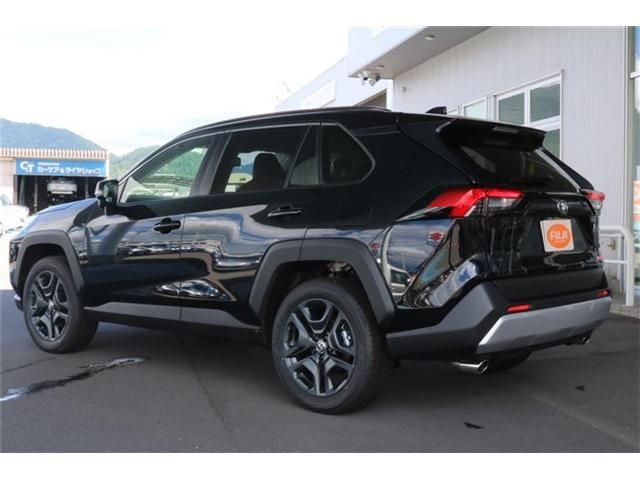 Toyota RAV4 2023-05 10716-1