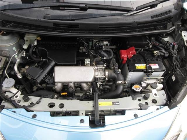 Nissan NOTE 2013-07 5562-23
