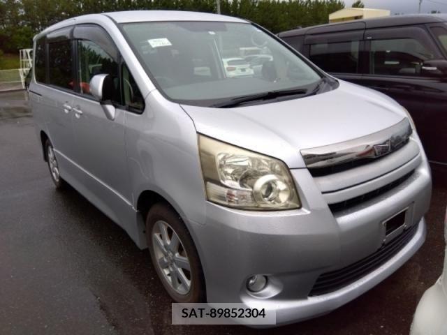 Toyota NOAH 2007-10 326762-1