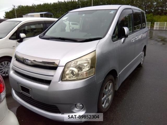Toyota NOAH 2007-10 326762-0