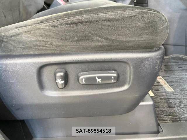 Toyota VELLFIRE 2011-10 299857-6