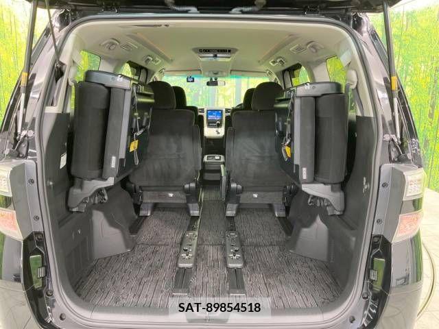 Toyota VELLFIRE 2011-10 299857-11