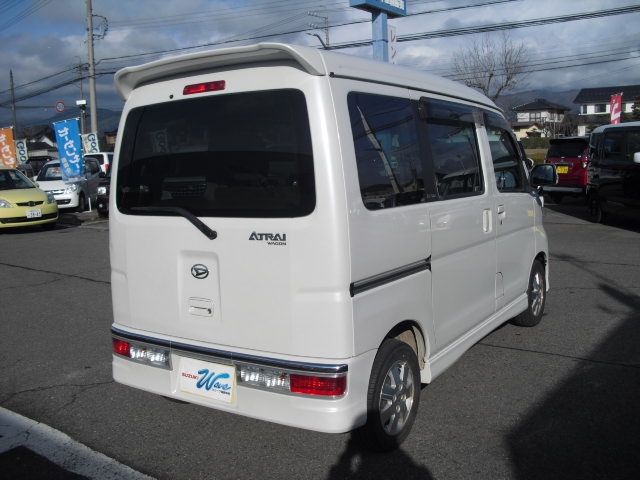 Daihatsu ATRAI WAGON 2017-08 374-4