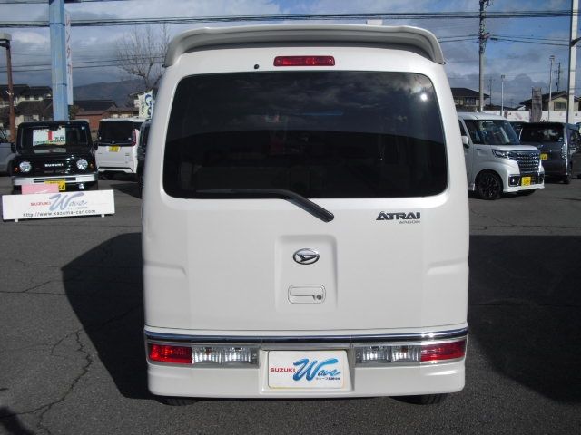 Daihatsu ATRAI WAGON 2017-08 374-5