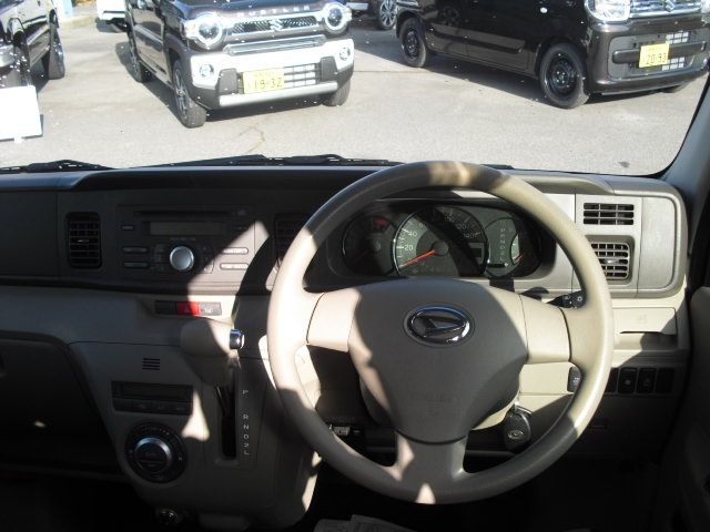 Daihatsu ATRAI WAGON 2017-08 374-9