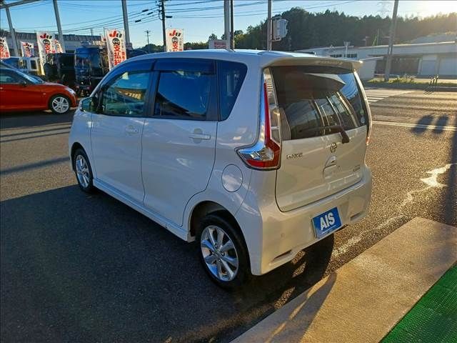 Nissan DAYZ 2018-07 19571-2